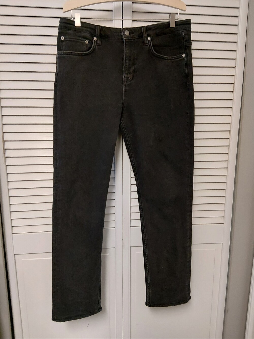 NN07  Black Slim Jeans